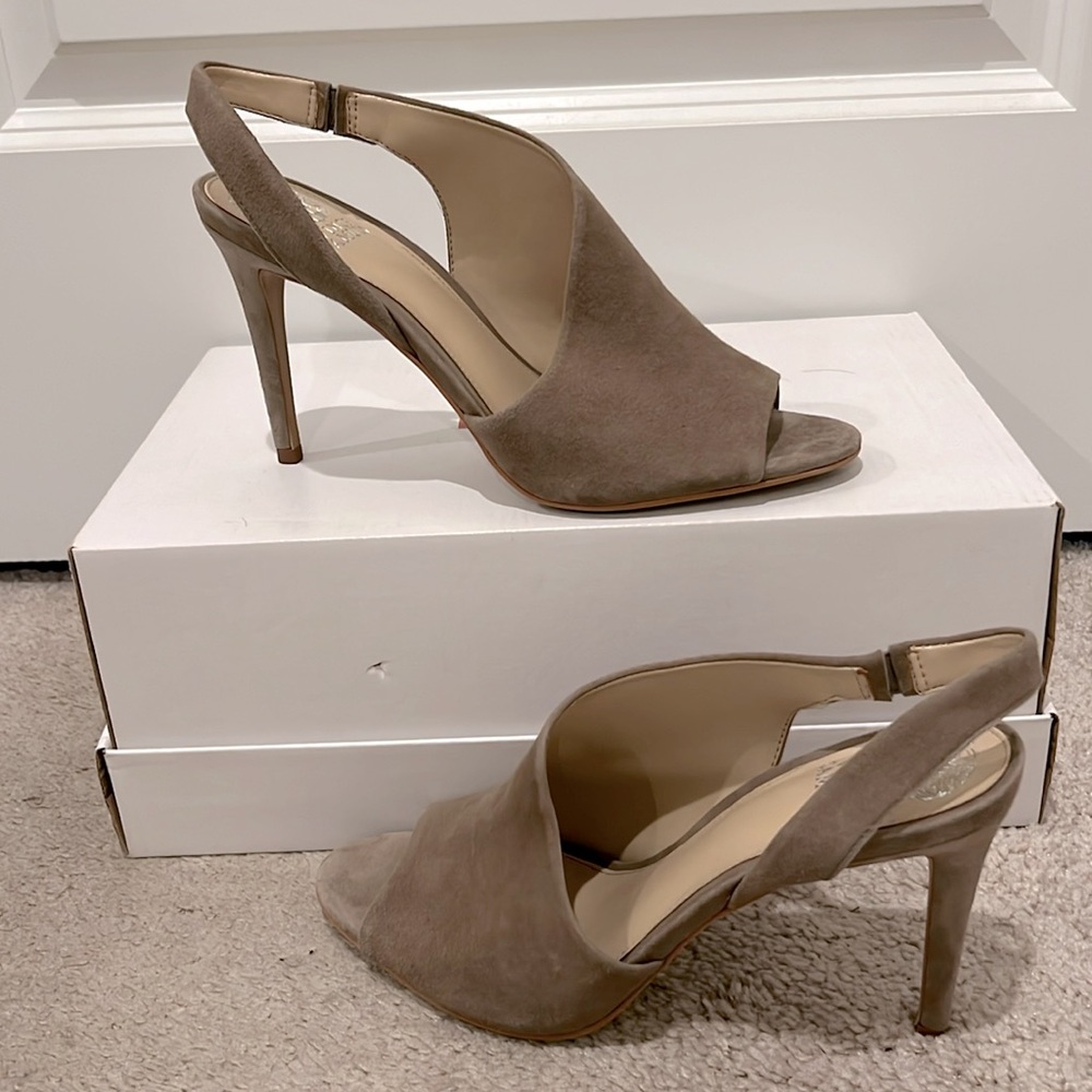 Vince Camuto Crasantha Slingback Heels - Picture 2 of 11